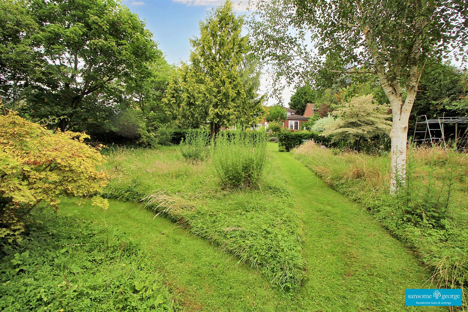 Fairway Avenue, Tilehurst, Reading